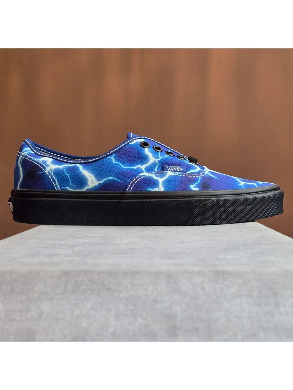 VANS Authentic Lightning - Black / Blue (VN0A5HZS9FT) Men's 10